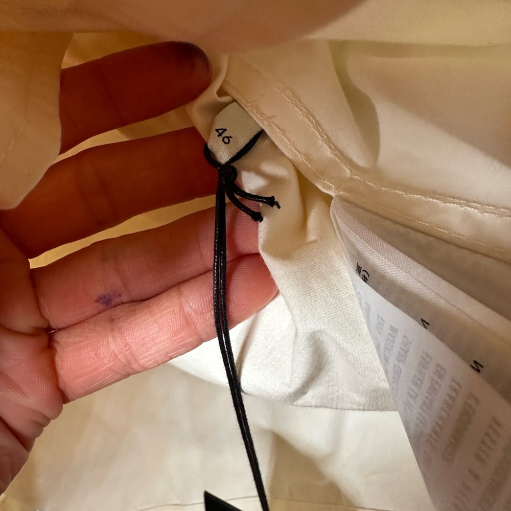 Men’s Gucci windbreaker off-white jacket w hood Size 46 NWTChest 25’, Length 28’ - Picture 5 of 14